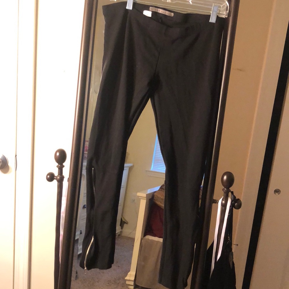 Not available - Picture 2 of 3